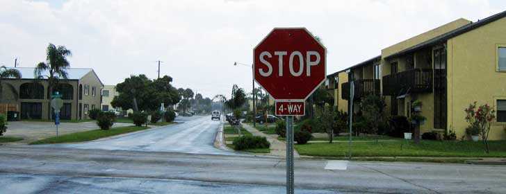 4-way-stop 4-way-stop