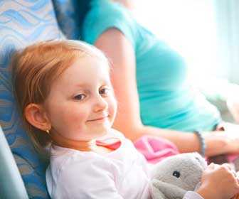 Flugreise mit Kindern: So wird es ganz entspannt!